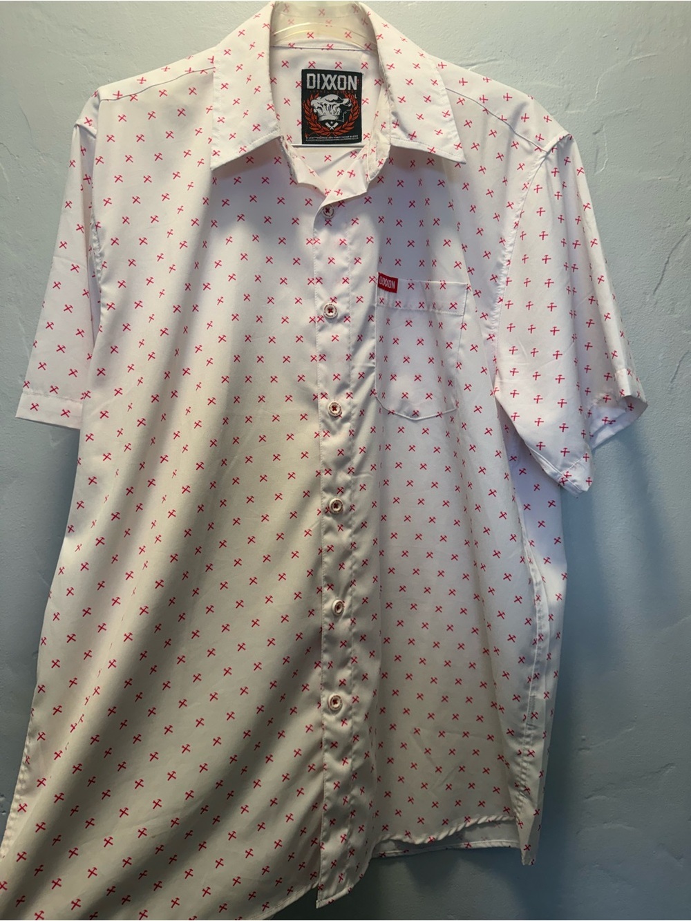 DIXXON White Short-Sleeve Button-Down Shirt with Red Micro Print B1